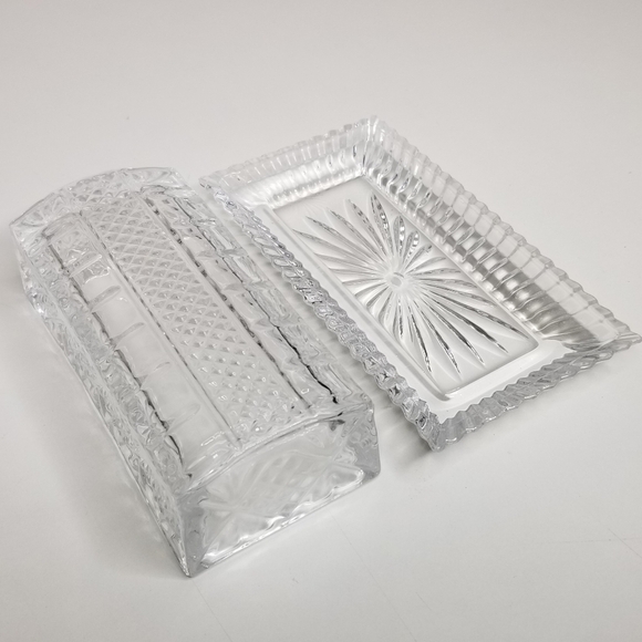 Embossed‎ Diamond Pattern Design Covered Butter Dish Glass 1/4lb Butter Keeper - Picture 5 of 12